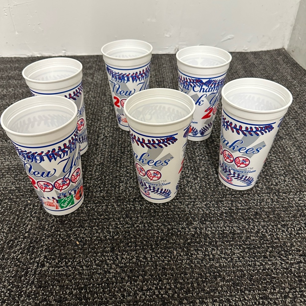 Set Of 6 VTG 2000 Stadium Baseball Cups, NEW YORK YANKEES